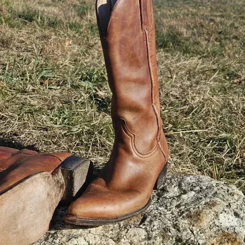 Vintage Brown Leather Cowboy Boots